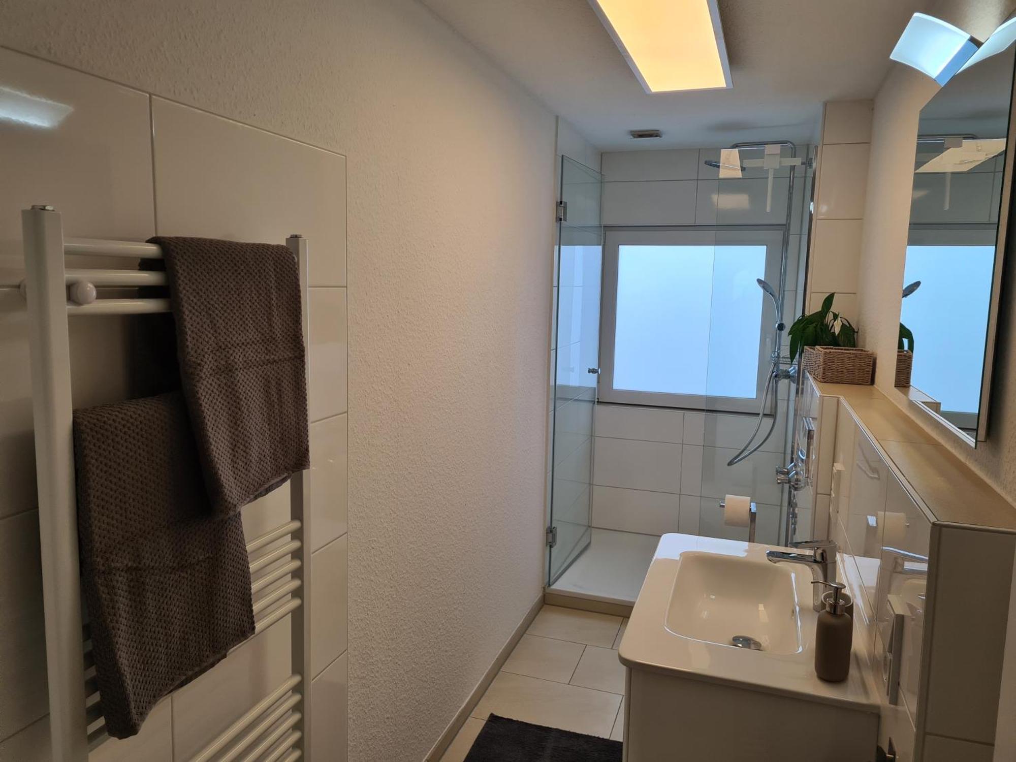 Ferienwohnung In Erftstadt 2 Min Fusslaeufig Zum Bahnhof, Phantasialand, Koeln, Koeln Messe, Eifel Exteriör bild